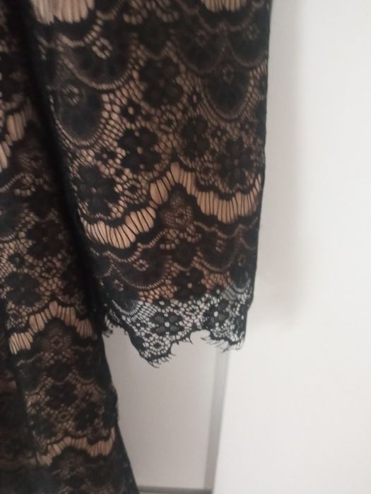 Sukienka M 38 koronka