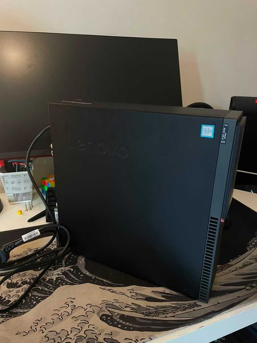 Lenovo ThinkCentre M900 SFF