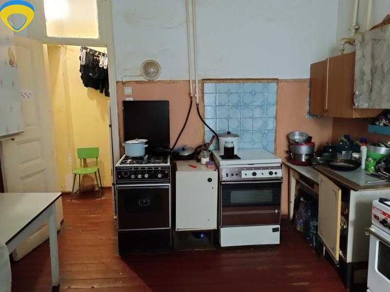 Продам комнату в историческом центре- Ольгиевская улица