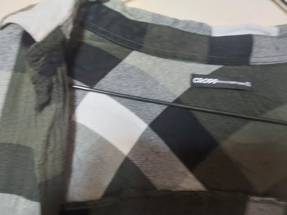 Koszula w kratę Cropp