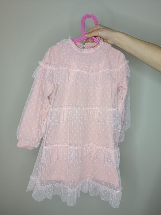 Сукні святкові на дівчаток 5-7 років