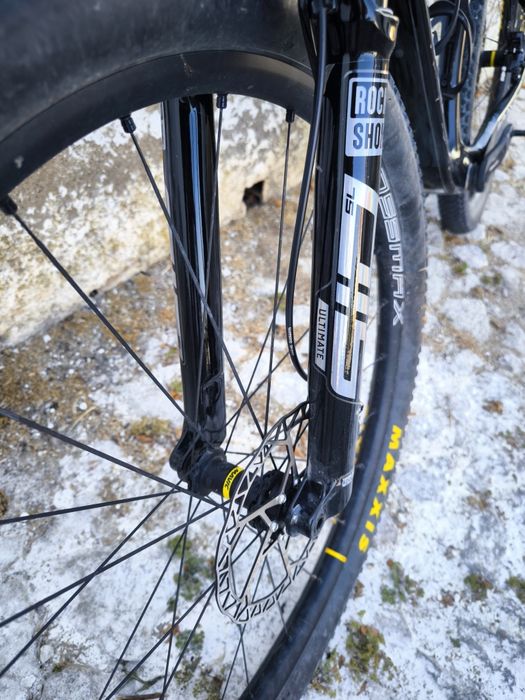 Berria Bravo carbono M