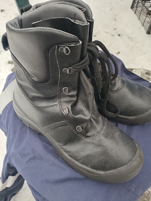 Ботинки. Берцы. Сапоги.