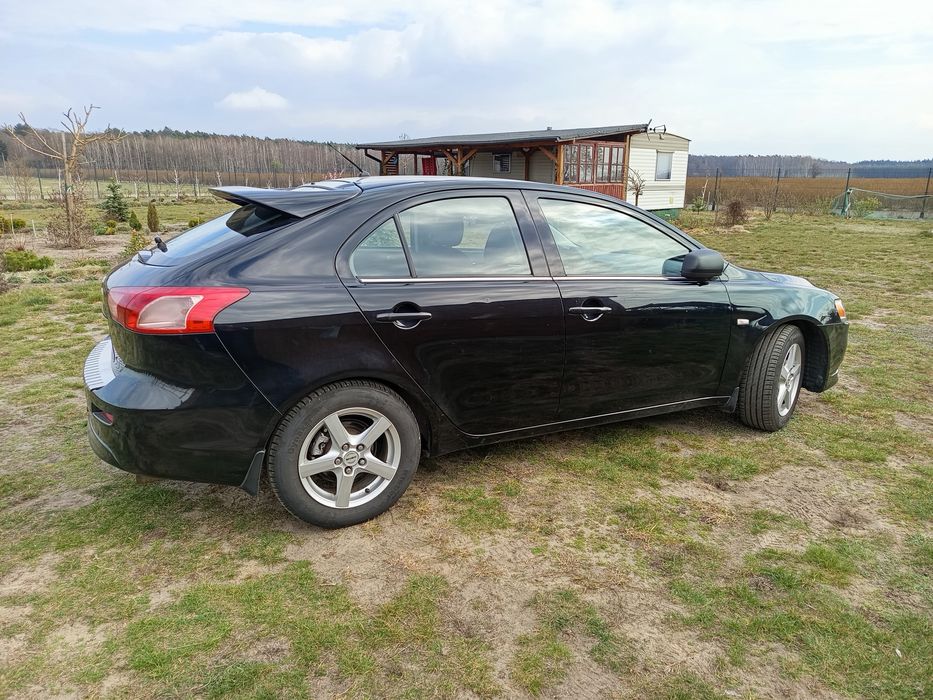 Mitsubishi Lancer