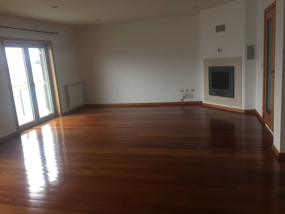 Arrendo Vivenda Gualtar