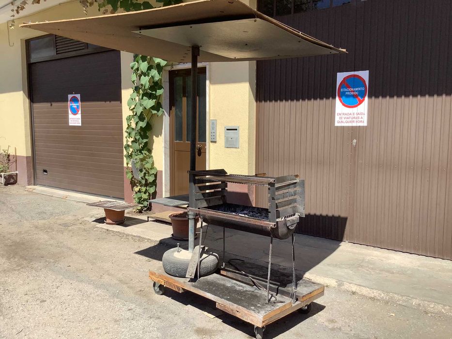 Churrasqueira móvel