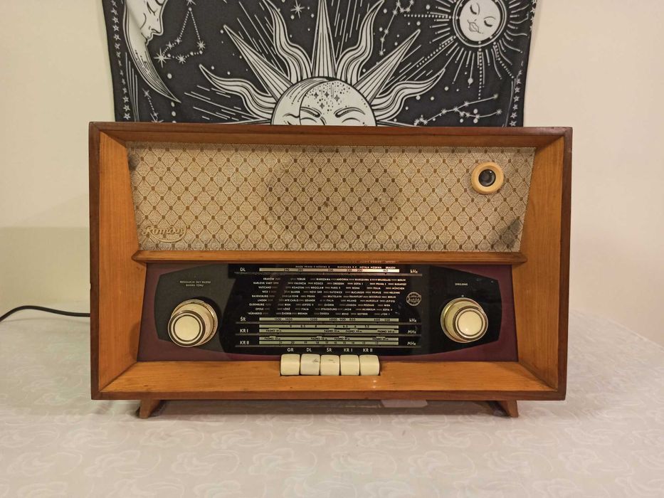 Radio lampowe Romans 6214 Unitra DIORA