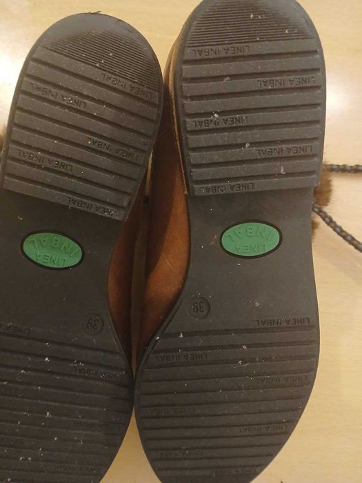 Молодіжні жіночі чоботи.