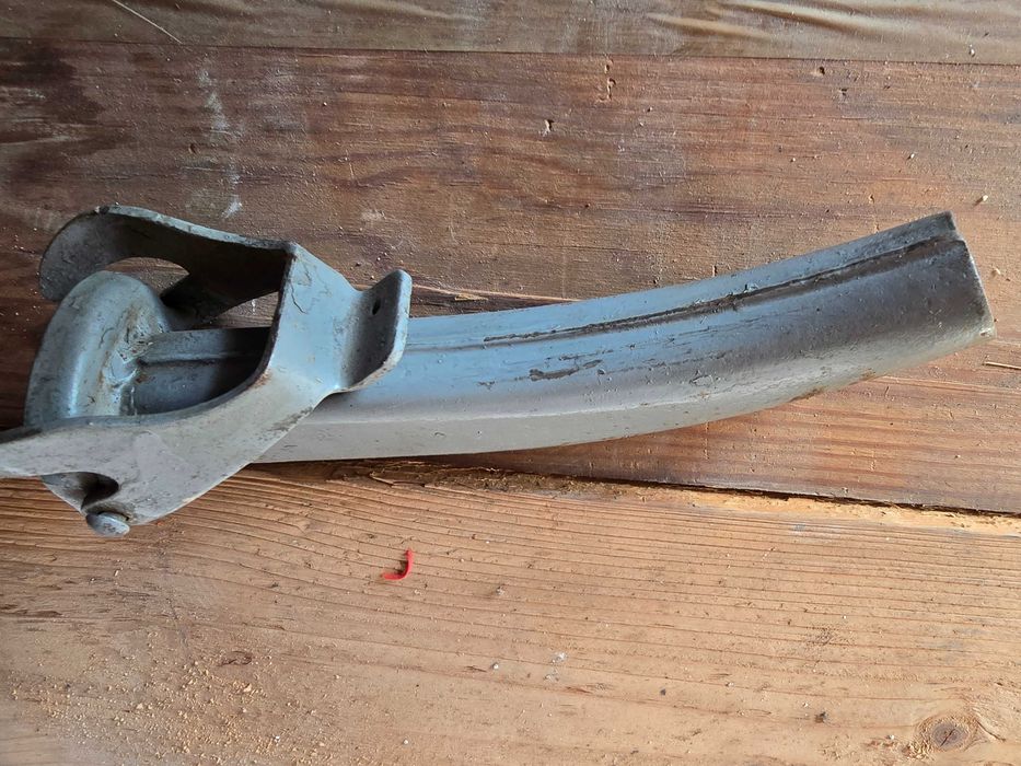 Nalewak do kanistra stalowego