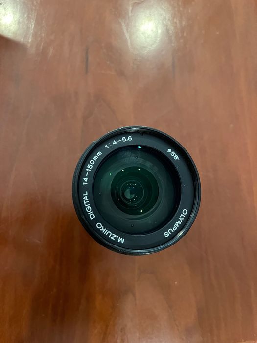 Objetiva Olympus M.Zuiko Digital ED 14-150mm f4.0-5.6