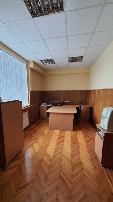 Оренда двоповерхової будівлі під будь-який вид діяльності