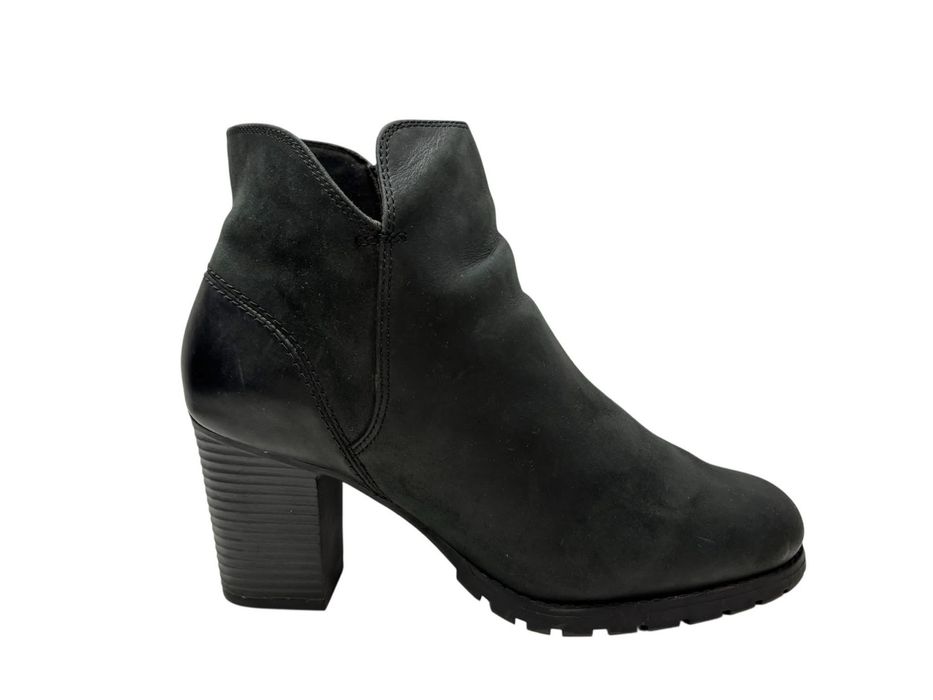 Botki skorzane delikatnie ocieplane Clarks rozmiar 41