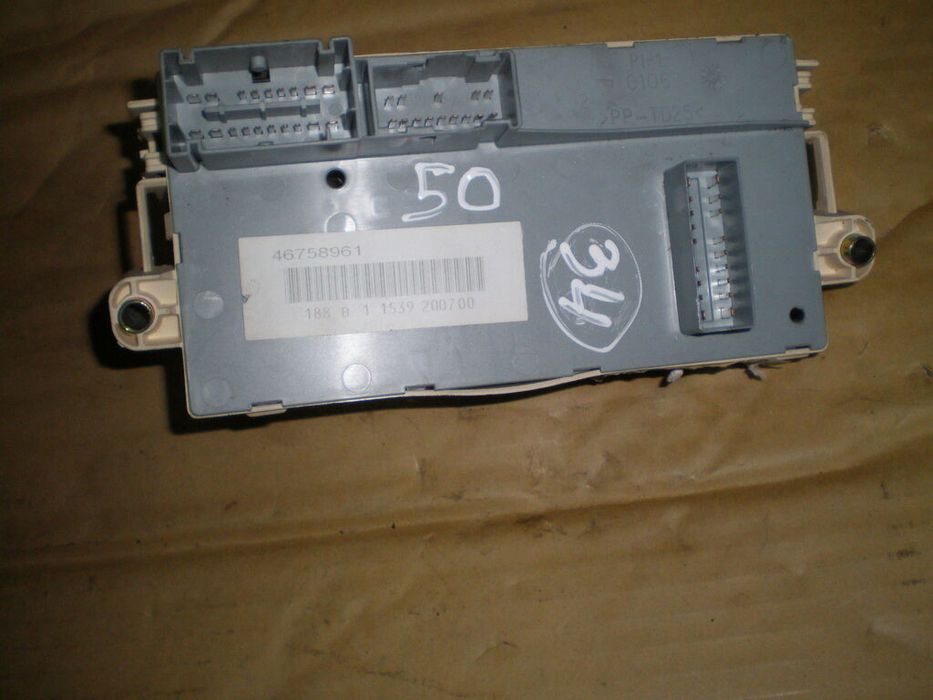 Caixa fusíveis / SAM / BSI FIAT Punto (188_)