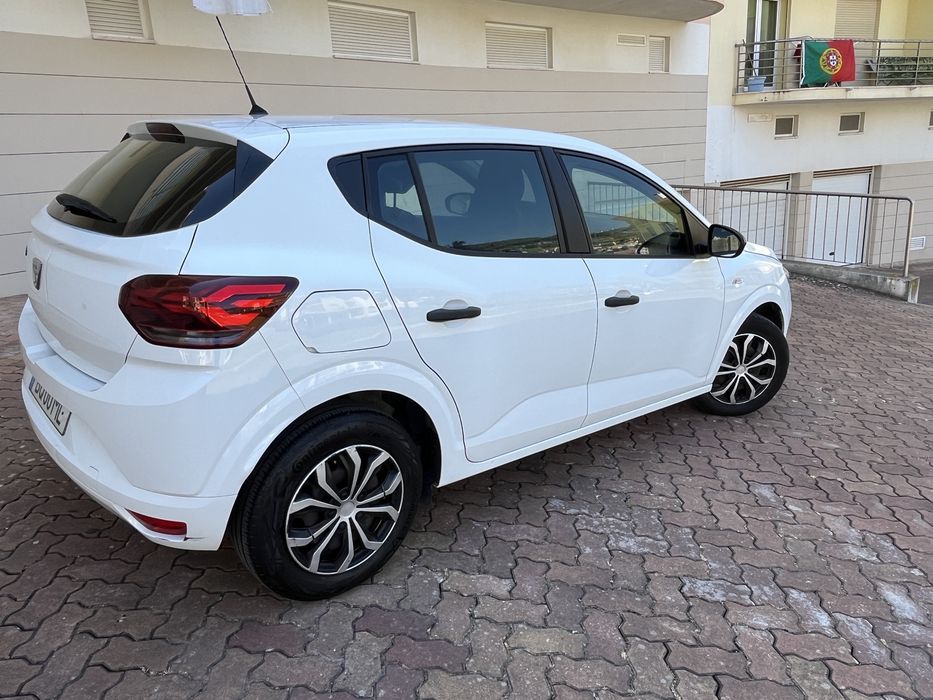 Sandero dacia / abdellah abed