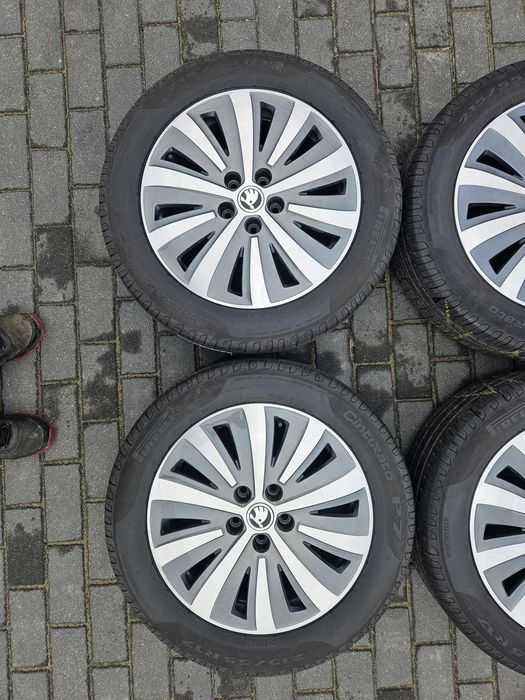 Alufelgi 17 Koła Skoda Superb III 3V0 lato