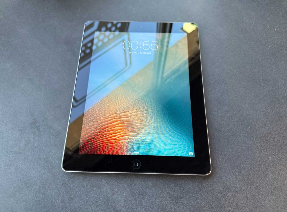 Tablet Apple iPad 2 gen. 32 GB WIFI  bat- 100% + GW 3 msc