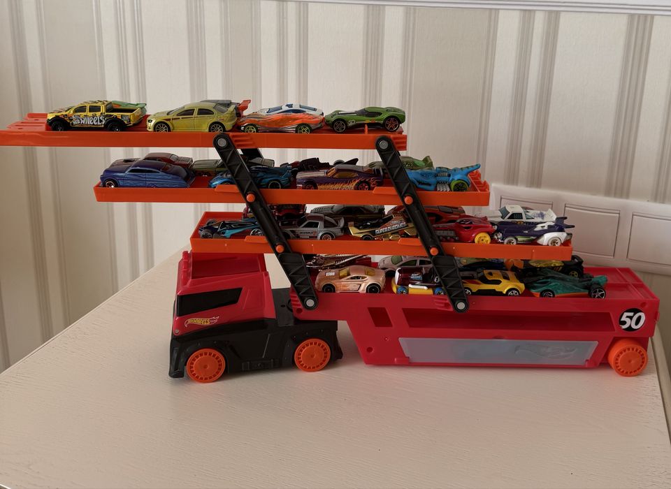 Детские авто Hot WHEELS monster trak