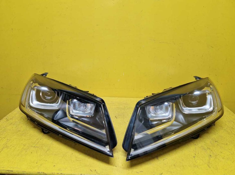 Фари передні Volkswagen Touareg 2 7P Lift Фара права або ліва EU USA