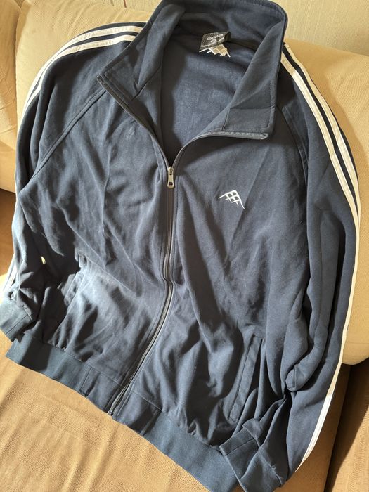 спортивний костюм  Lisueyne новий стильний легкий оригінал