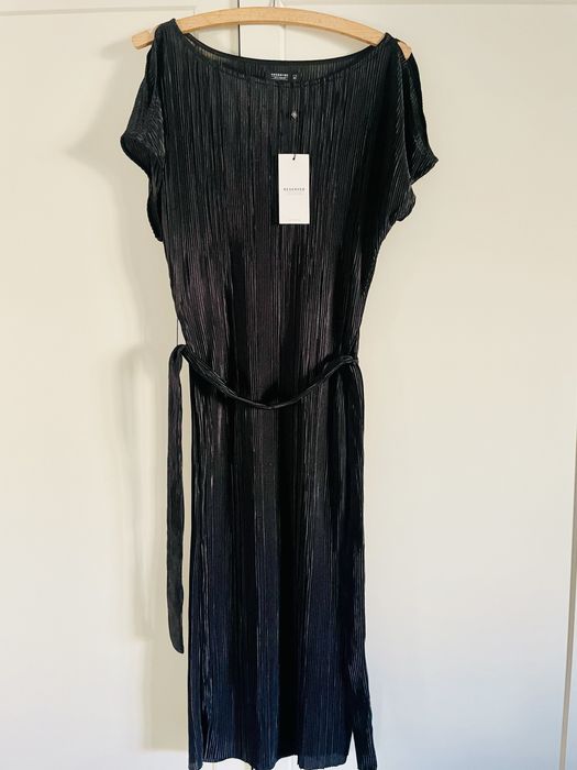 Obłędna sukienka nowa Reserved xs/s lekka jak piórko