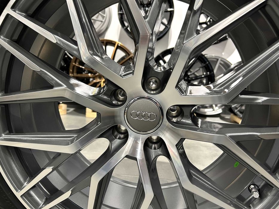 Koła letnie 20 5x112 MAM RS4 et30 Audi A6 C8 A7 4K Pirelli 255/40R20