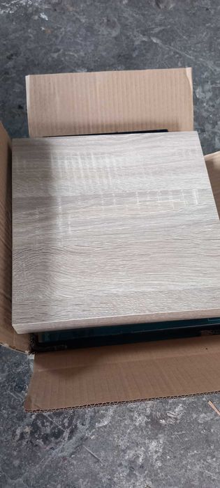 Sprzedam półki samowiszące