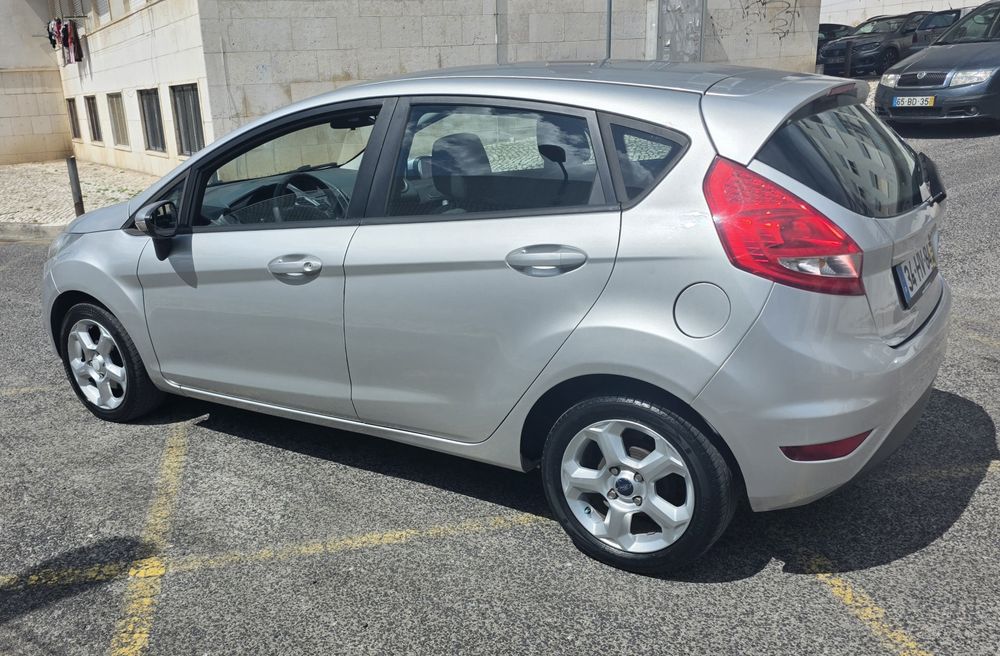 Ford fiesta 1.2 gasolina