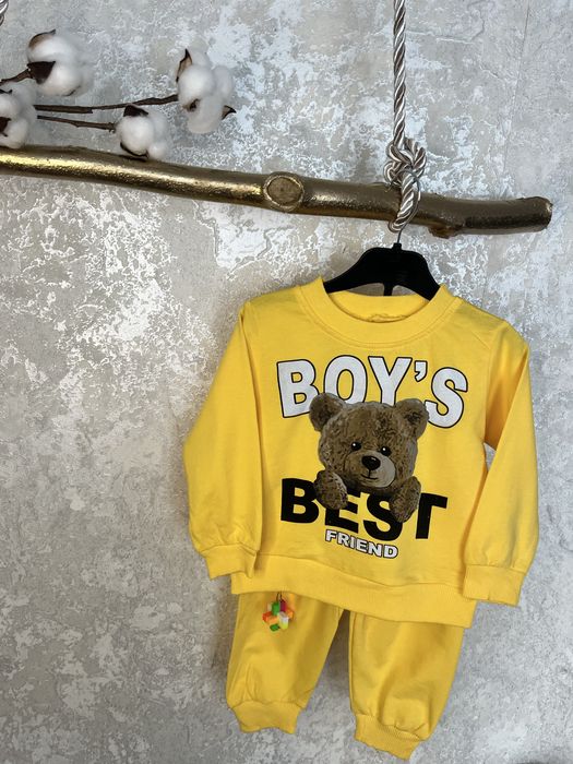 Дитячий весняний костюм