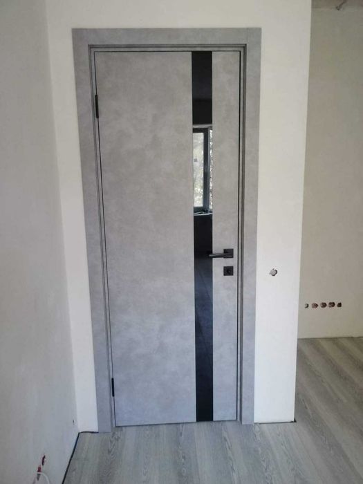 Межкомнатные двери. ЄВІДНОВЛЕННЯ.