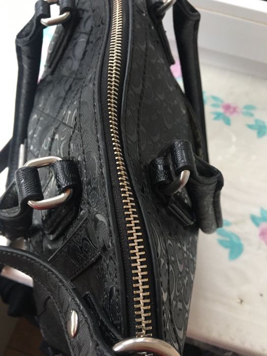 Женская сумка guesd