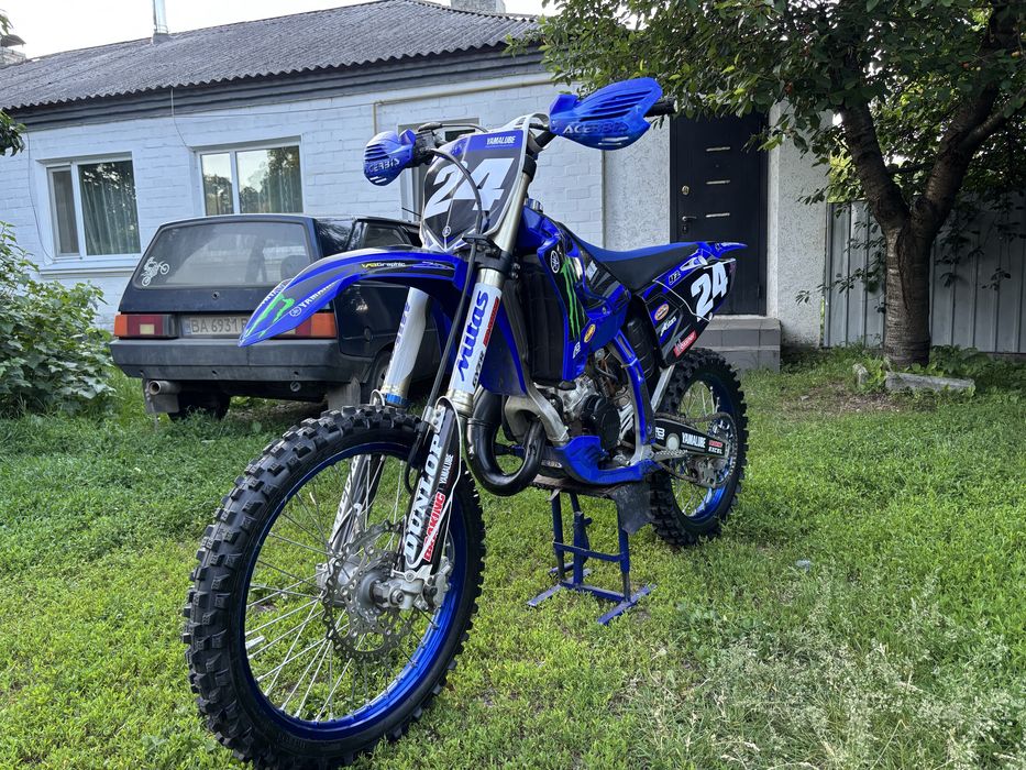 Продам Yamaha yz125 2t,2019 года выпуска,весь обслужен.