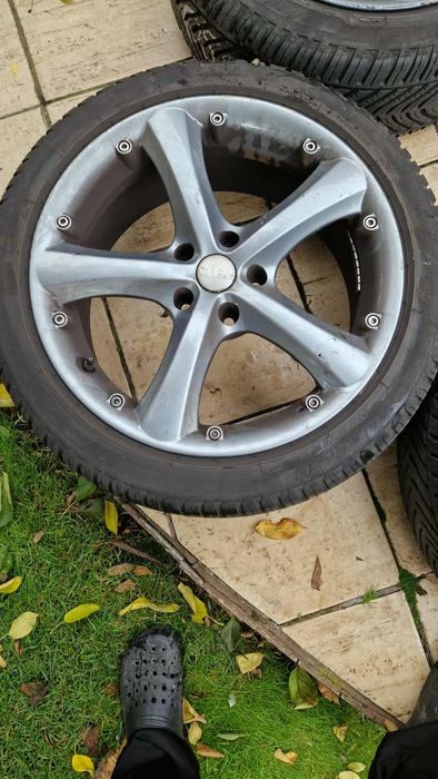 Opony Audi caloroczne