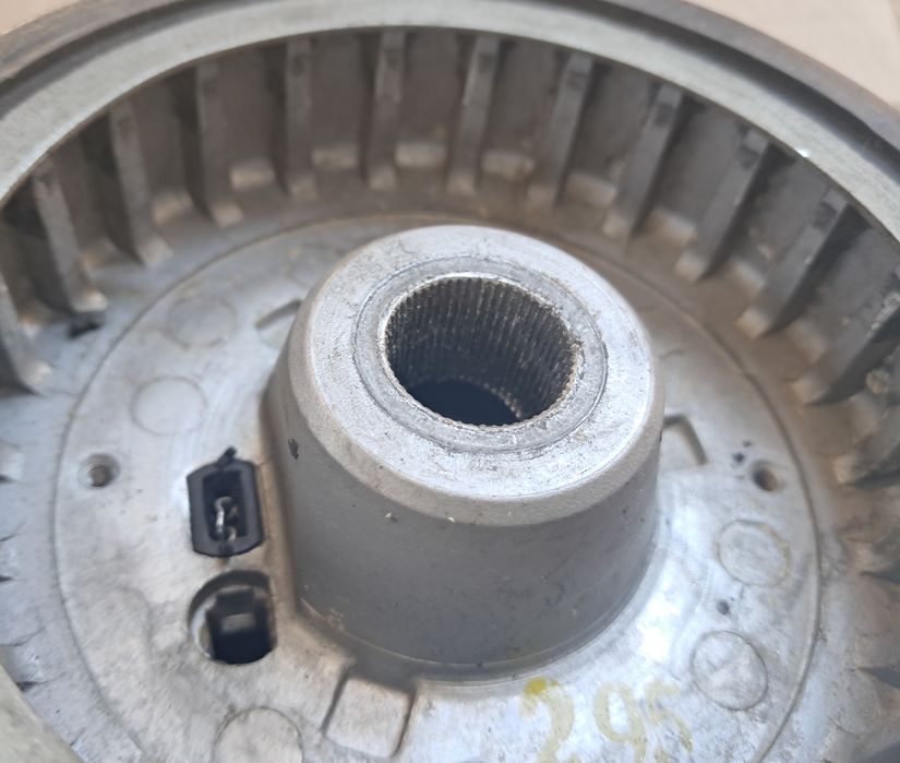 Руль bmw e30 e34 e32 e28 M3 M5 Alpina  m technic