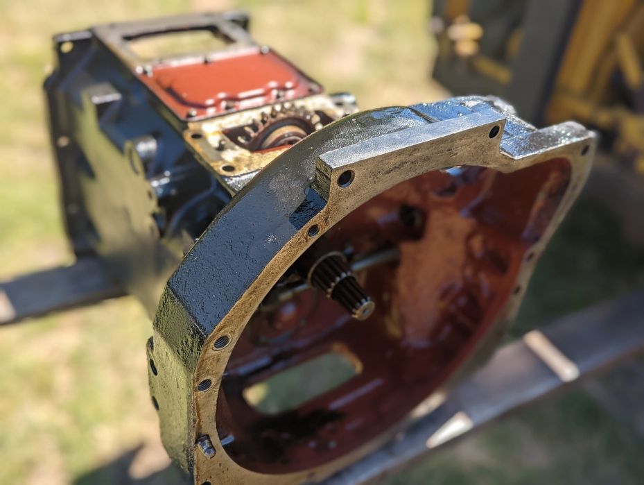 Проміжутка МтЗ 80/82/892  посилений корпус Снабовські запчастини МТЗ