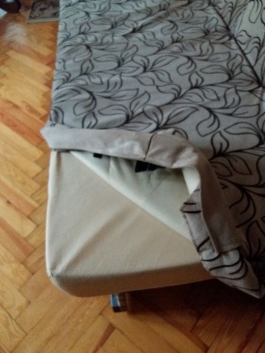 Продам мягкий уголок ( диван + 1 кресло-кровать)