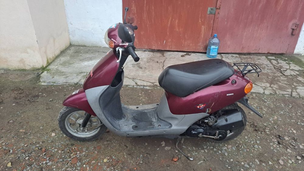 Мопед скутер  honda dio af 27