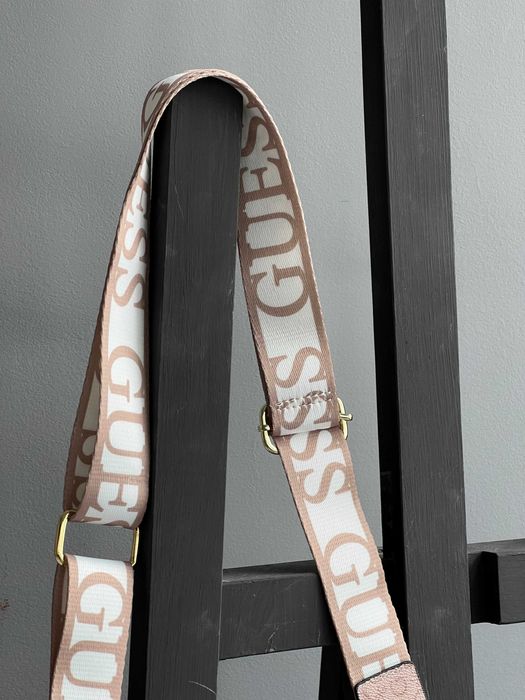 Сумка женская Guess через плечо кросс боди на широком ремне Гесс
