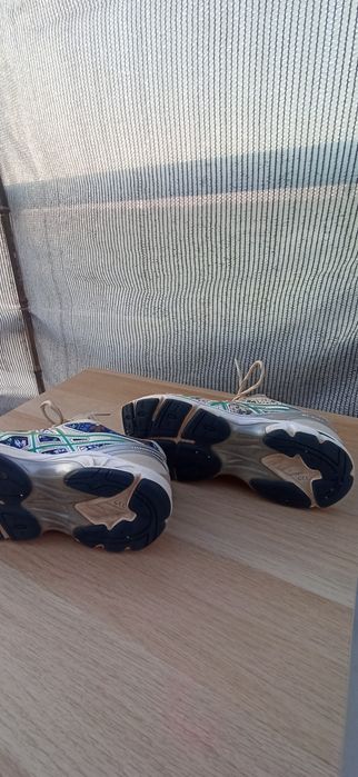 Sapatilhas Asics n. 40