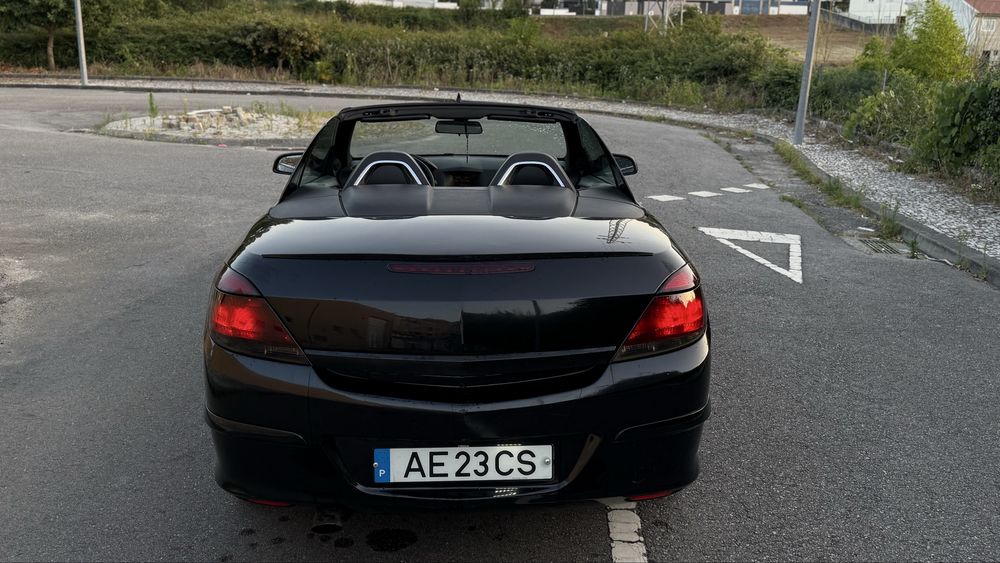 Opel Astra H TwinTop ( Cabrio )