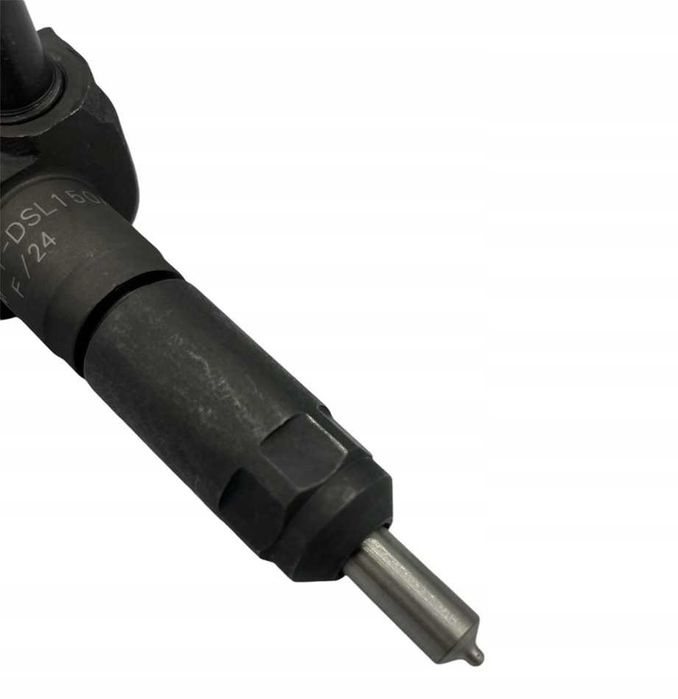 URSUS C-360 WTRYSKIWACZ paliwa kompletny wtryskiwacze  KPL. 4 SZT.