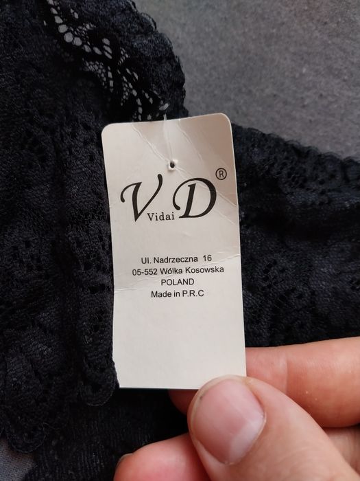 Czarny pas do pończoch