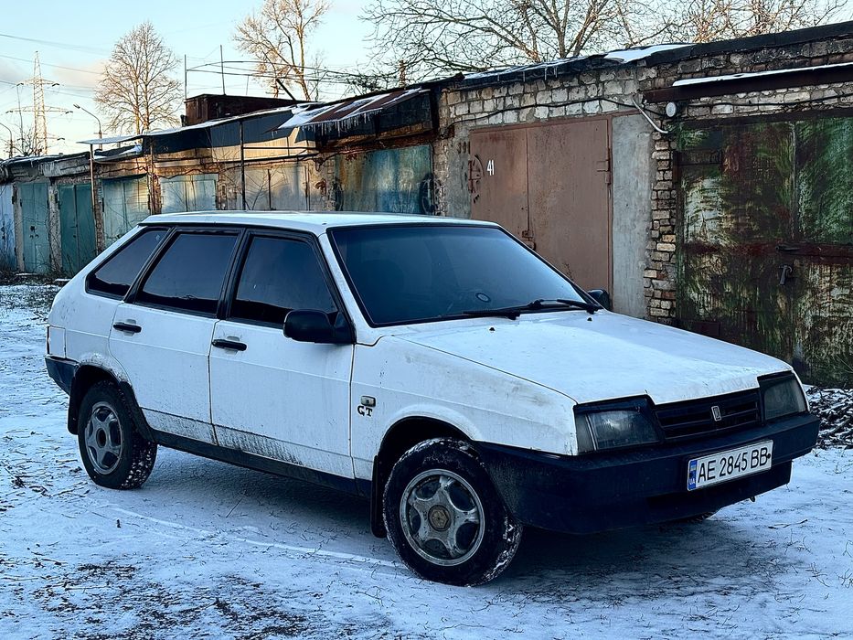 Автомобиль ВАЗ 2109 1.3 ГАЗ/бенз на ходу с переоформлением