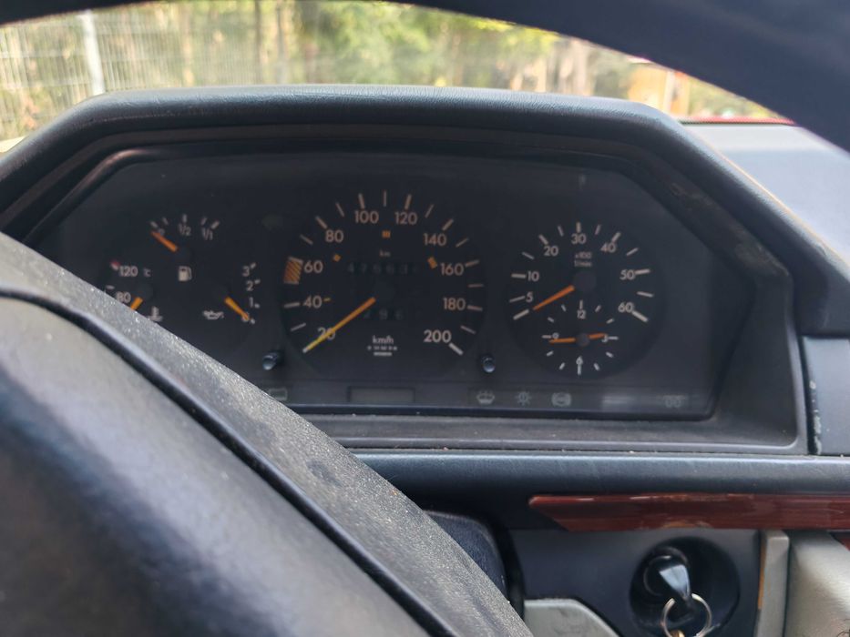 Mercedes 124 2,5 D rok prod. 1991 pilnie sprzedam