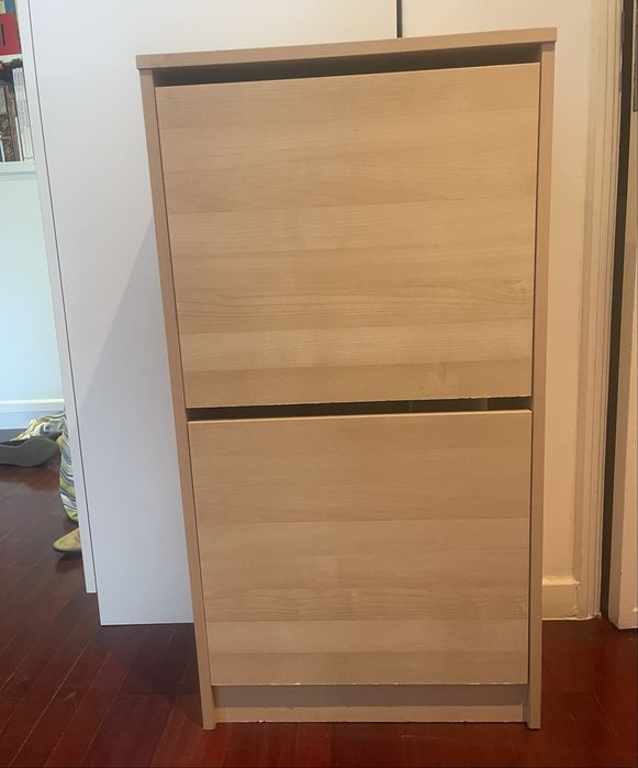 Sapateira Bissa Ikea com 2 compartimentos