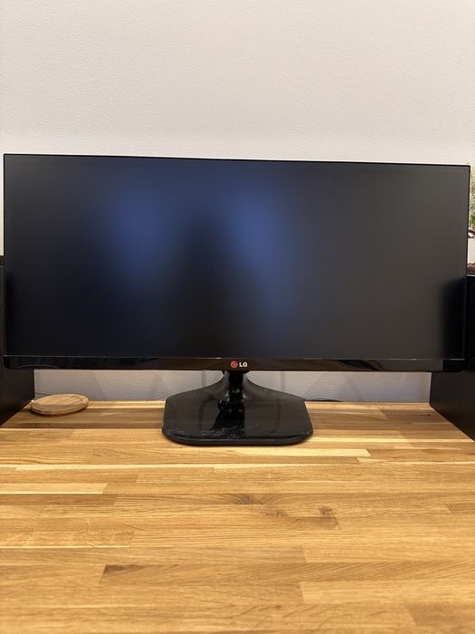 Komputer i5-8600 + GTX 1060 6GB + 2 monitory - bez dysków, zadbany