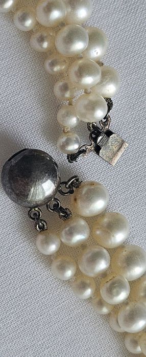 Perły  słodkowodne. Naszyjnik potrójny