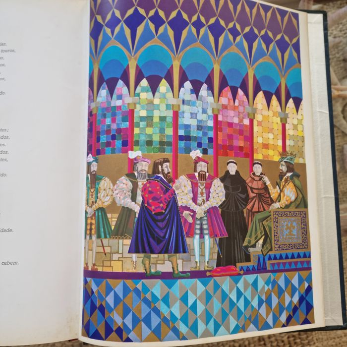 Livro Os Lusíadas Lello& Irmão