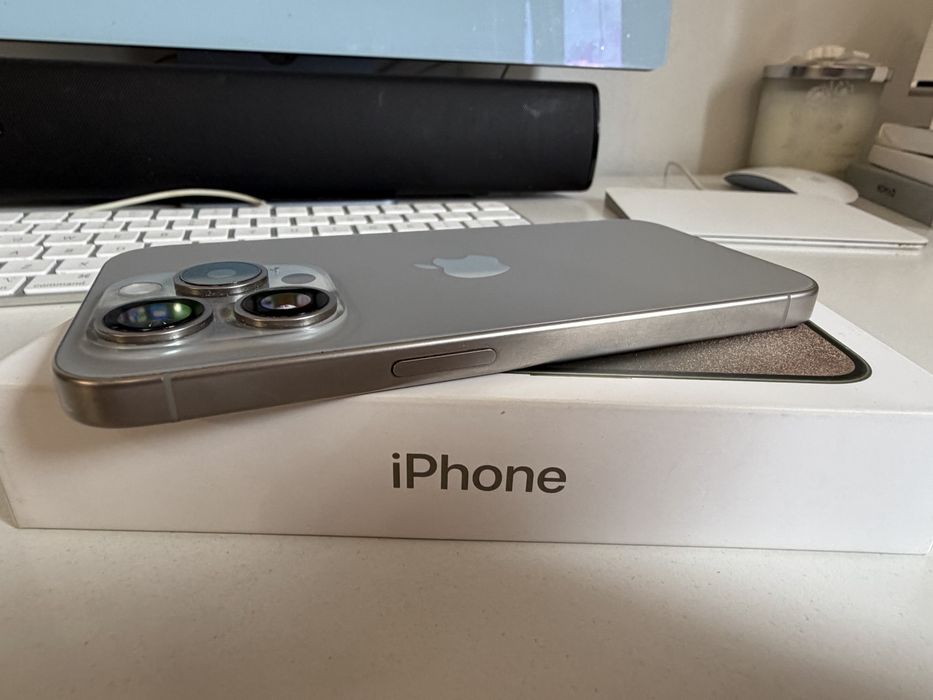 Bateria 100% iPhone 15 Pro 128gb Natural Titanium