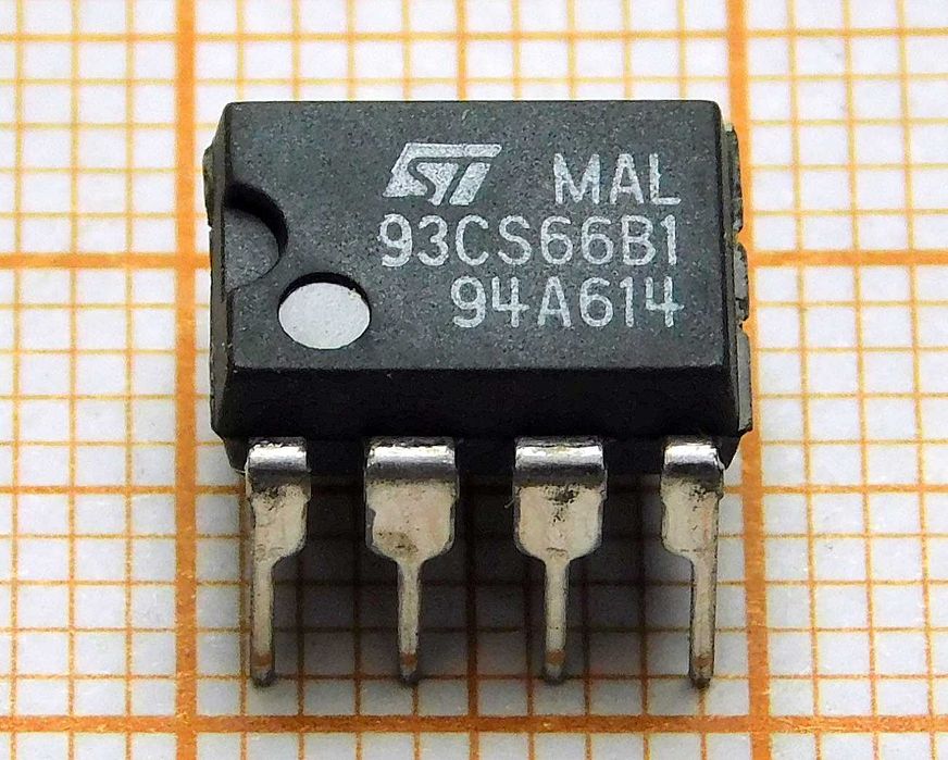 Układ 93C66B1 pamięć EEPROM 256 × 16 bit (4 kbit) [M1-R] cena 15 sztuk