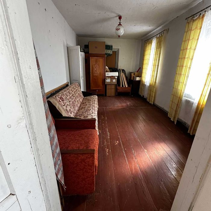 Продаж приватного будинку у м.  Фастів! 80,7  м², доглянута ділянка 8 соток. Газове опалення, електроенергія 24/7. Провулок Кривоноса, 10